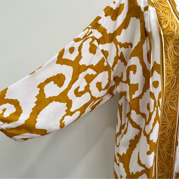 Evereve Tolani Gold Shara Wrap Kimono/Bathing Suit Cover One Size - Picture 7 of 15